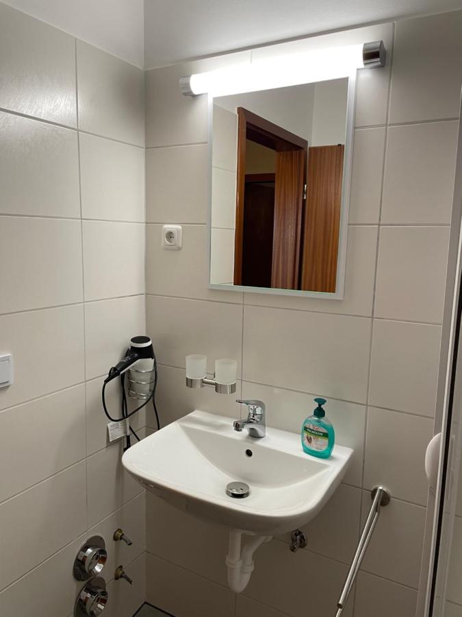 Modernisierte Ferienwohnung Friedrichskoog - Spitze, Gegenueber Mutter-Kind-Klinik Exterior foto